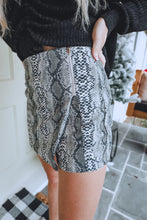 Load image into Gallery viewer, Faux Suede Python Skort // Grey
